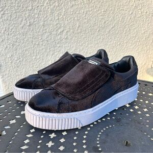 Puma platform velcro sneakers